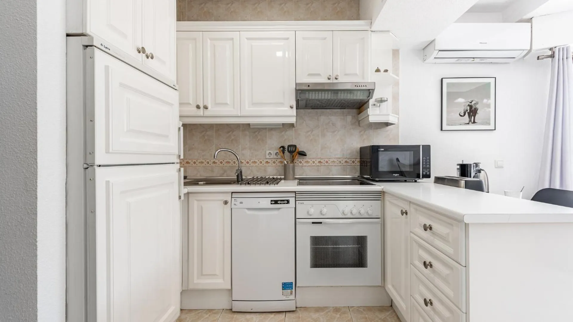 Amazing 2 Bedrooms Apartment In Marbella Centre 0*,