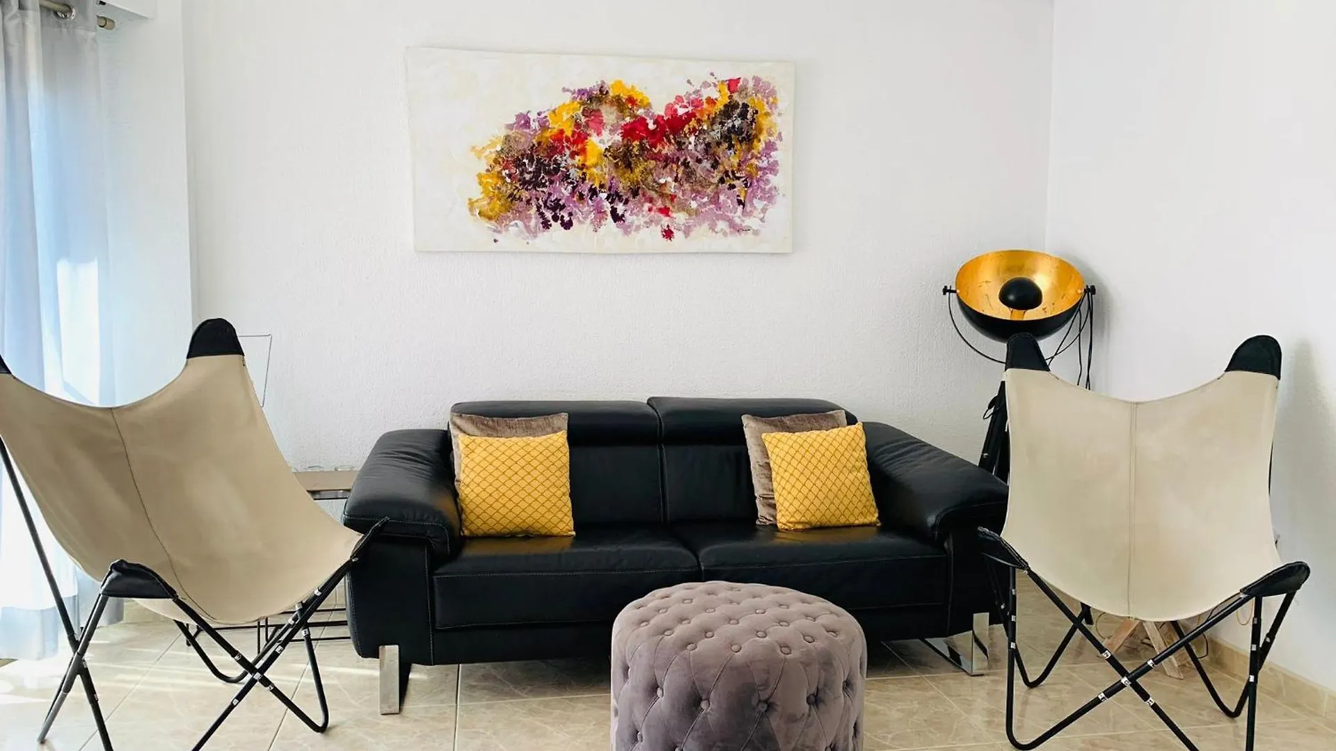 Amazing 2 Bedrooms Apartment In Marbella Centre