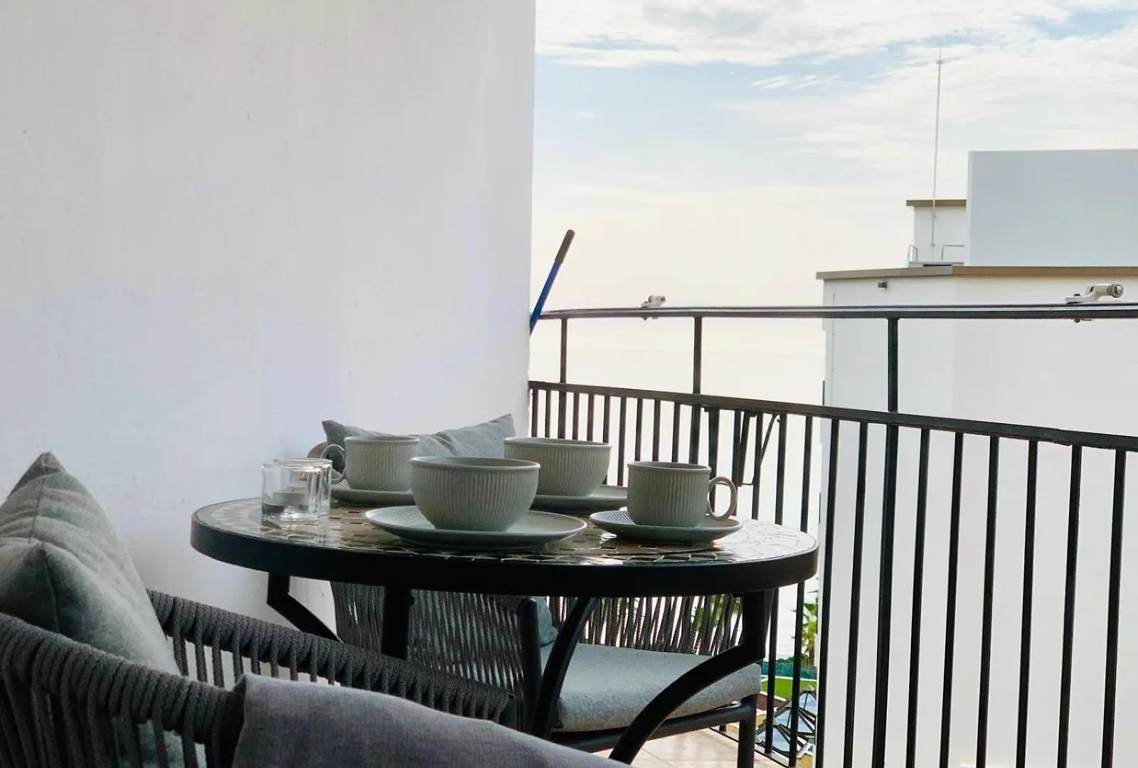 Amazing 2 Bedrooms Apartment In Marbella Centre